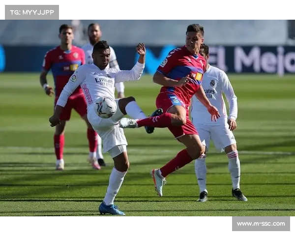 赫罗纳客场0-3不敌埃尔切，深陷降级区